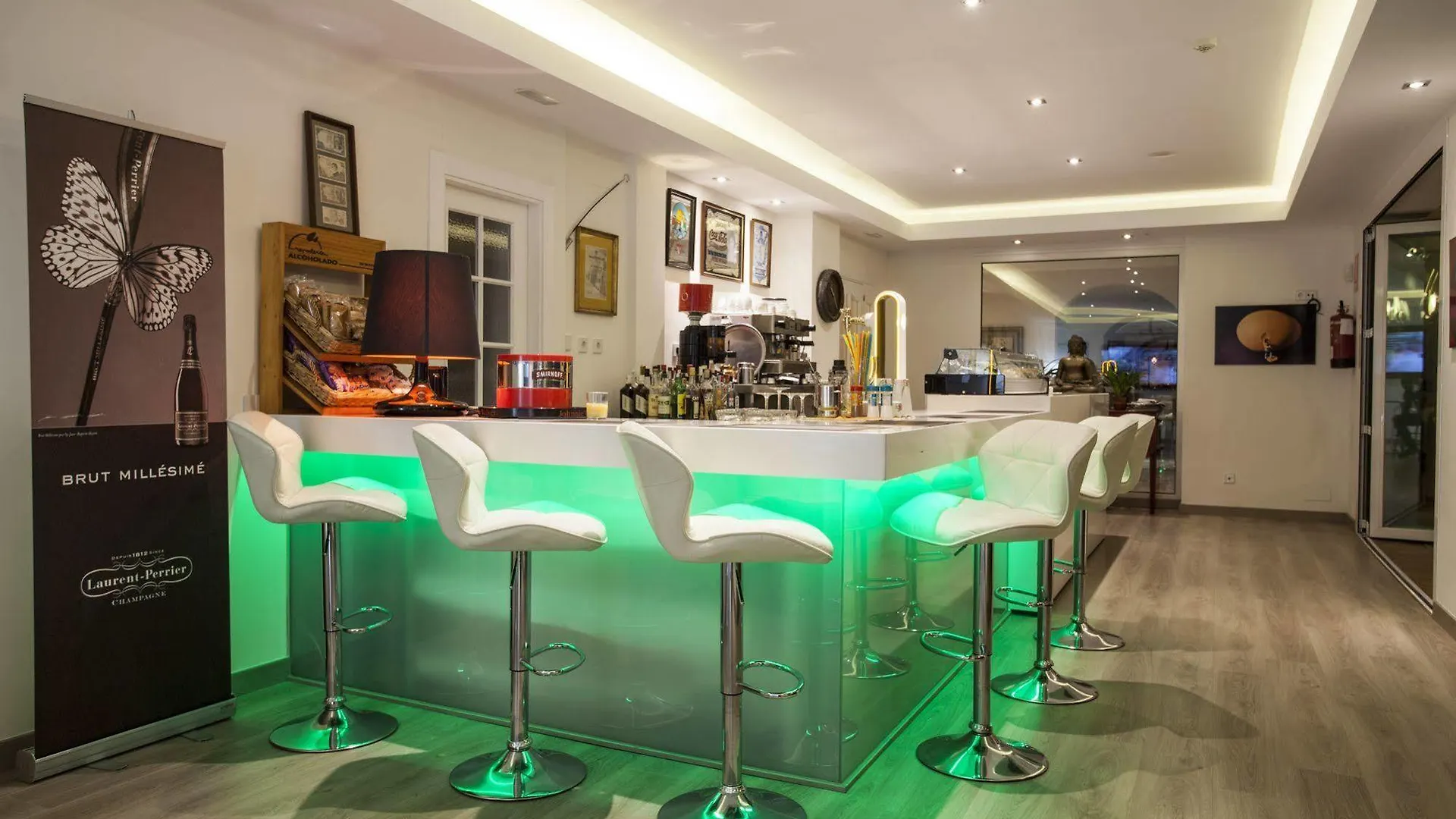 Hotel Piedra Paloma Estepona 2*,