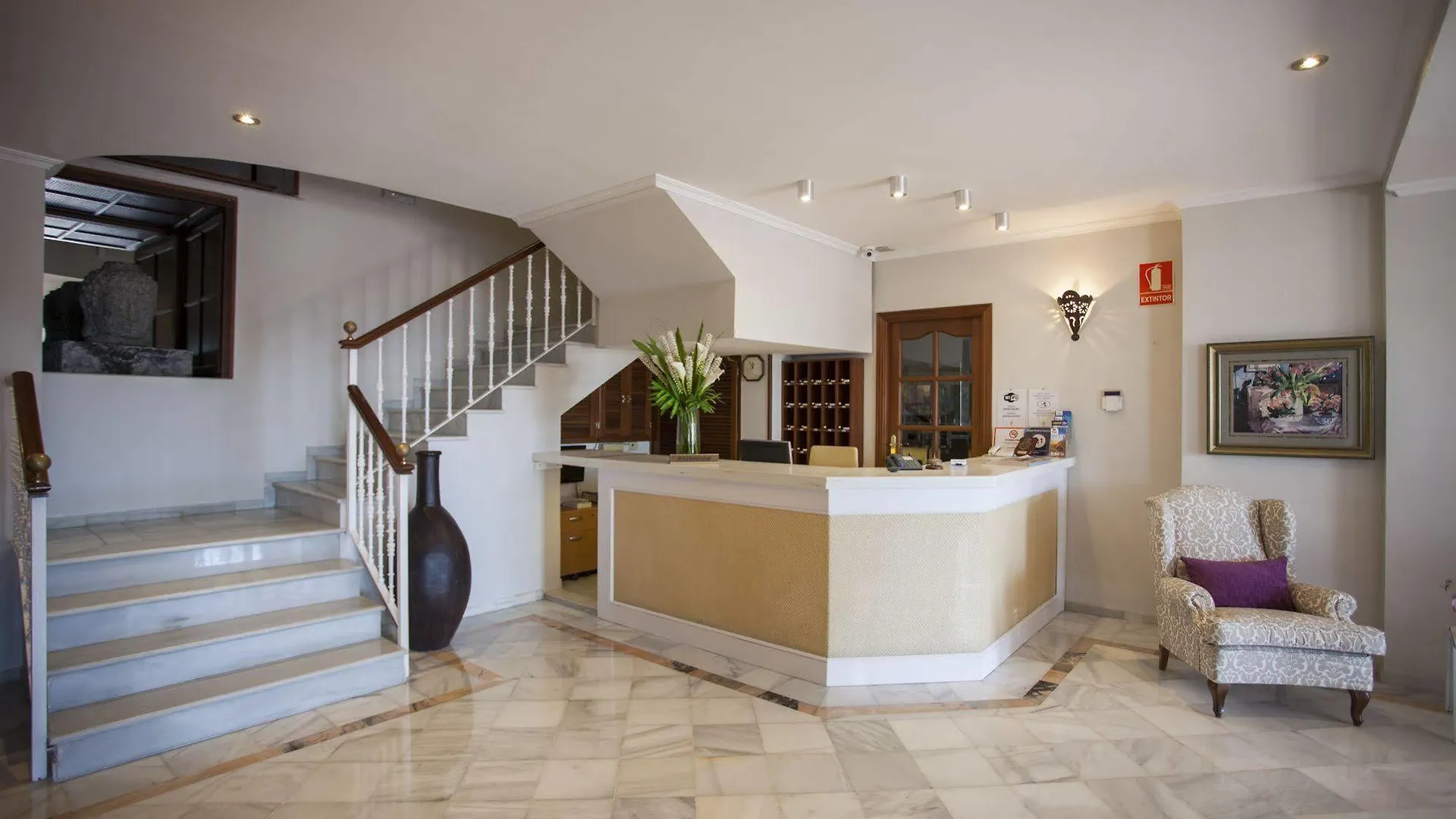Hotel Piedra Paloma Estepona 2*,  Spanien